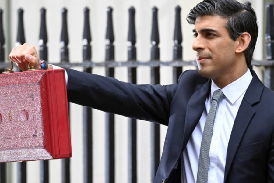 Chancellor holding the brief case