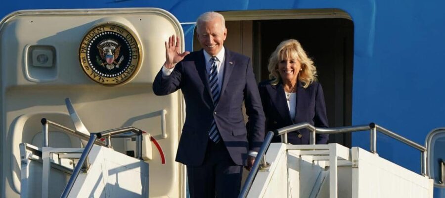 President and Mrs Biden exiting Airforce One
