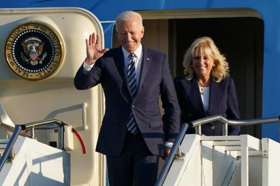 President and Mrs Biden exiting Airforce One