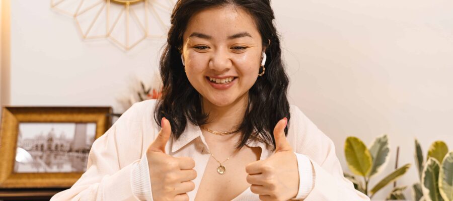 Woman completing self assessment tax return online